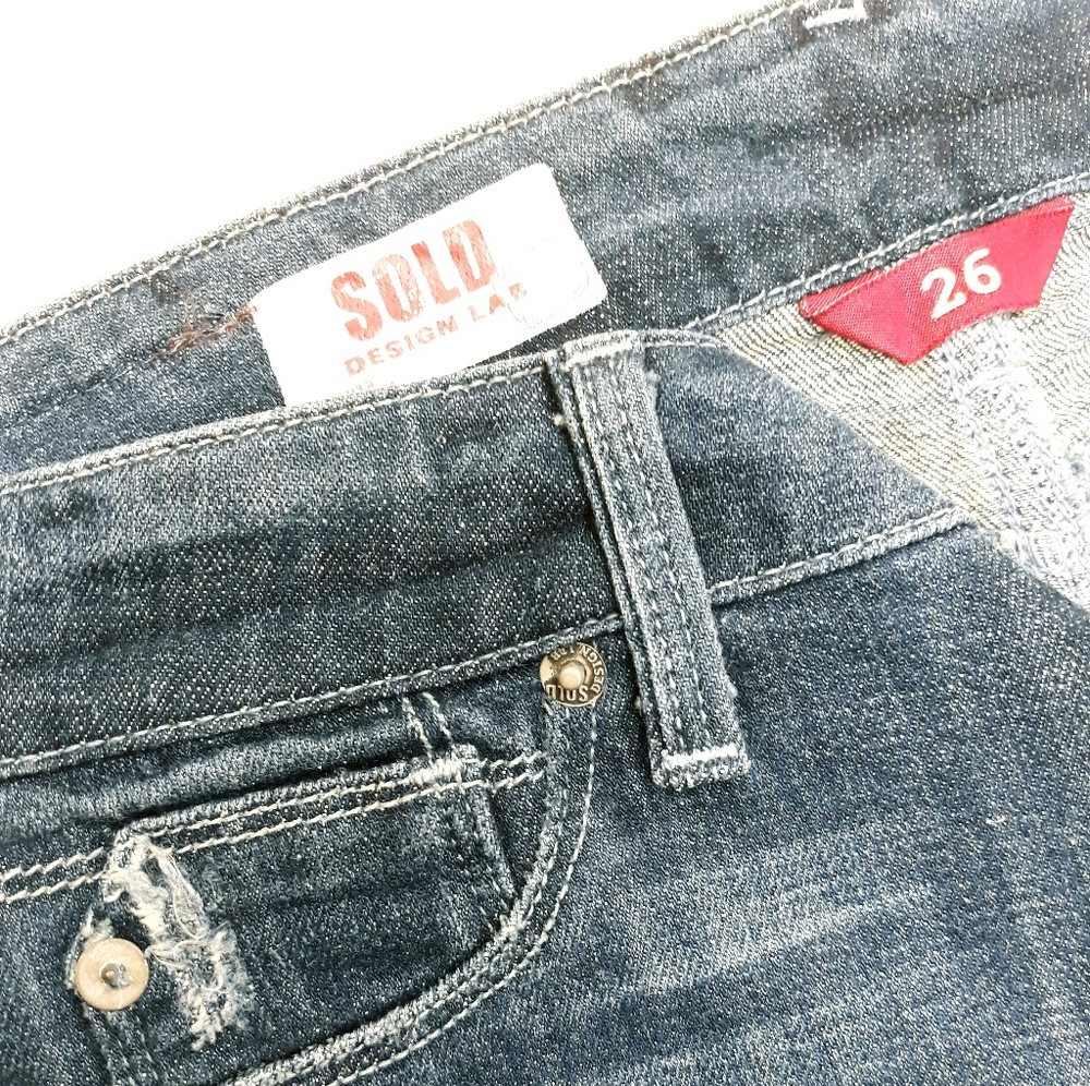 DESIGN LAB Embroidered Shorts NWT - Picture 6 of 16